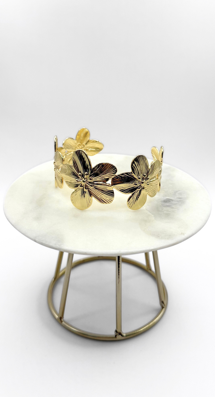 EMMA CLARA - ESCLAVA EN FANTASÍA DISEÑO FLOR DORADA