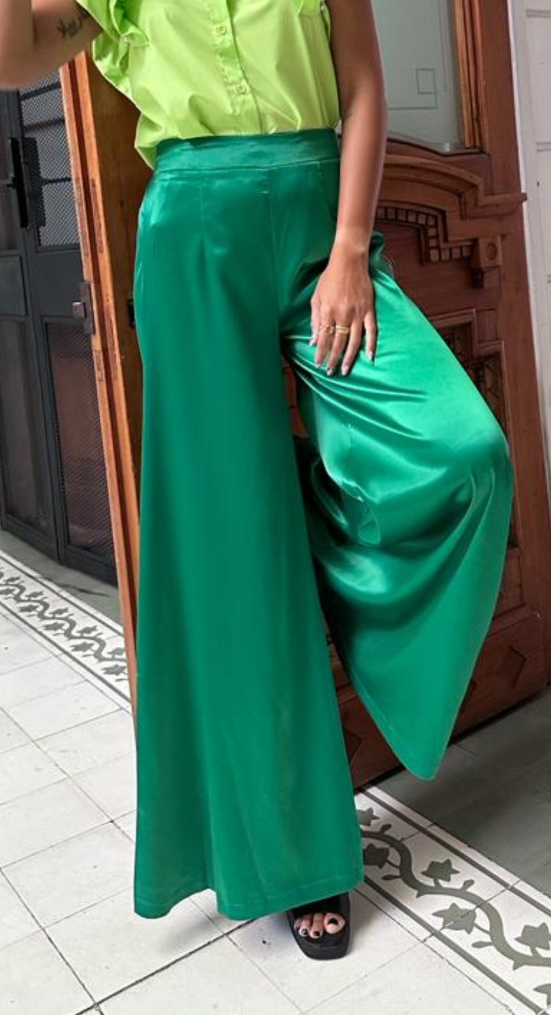 EMMA CLARA - PALAZZO SATÍN VERDE ESMERALDA