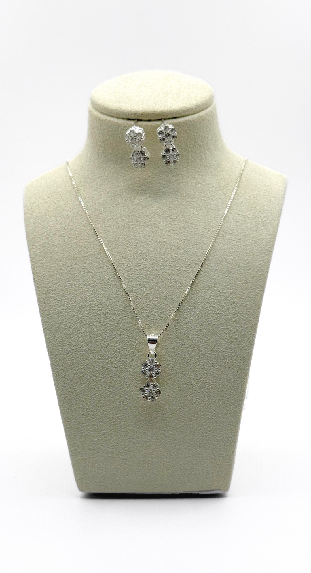 Emma Clara - Conjunto Collar y Aros Strass Plata 925