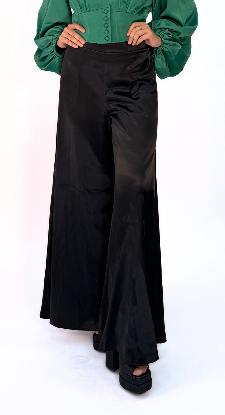 EMMA CLARA - PANTALÓN PALAZZO SATÍN NEGRO