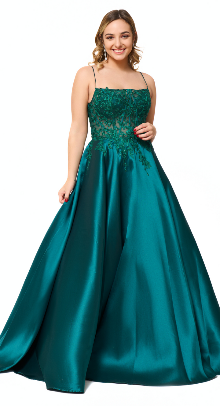 Emma Clara - Vestido estilo princesa Juliett Verde Esmeralda