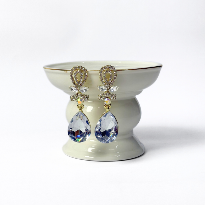 Emma Clara - Aros Diseño Lágrima Plateada