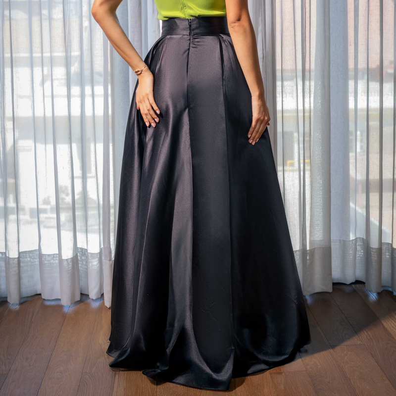 Emma Clara - Maxi Falda Con Abertura Carolina Negra