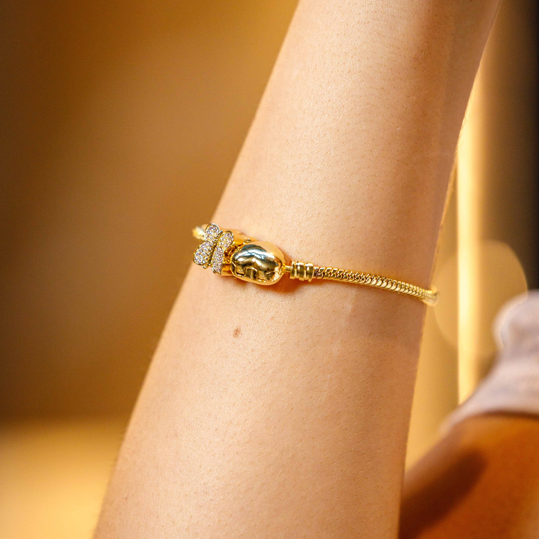 Emma Clara - Brazalete P-Dora Dije Mariposa Dorado