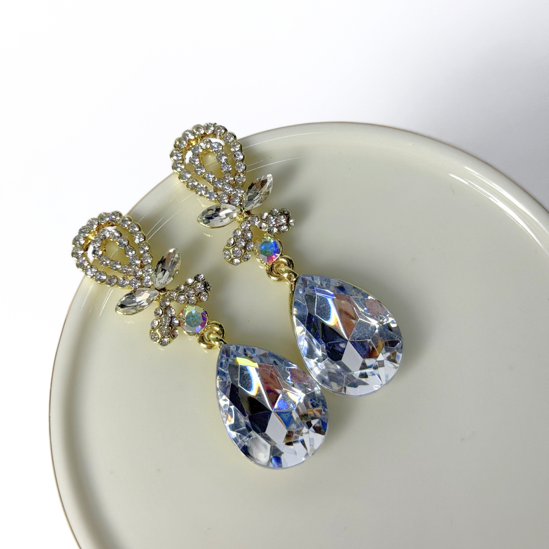 Emma Clara - Aros Diseño Lágrima Plateada