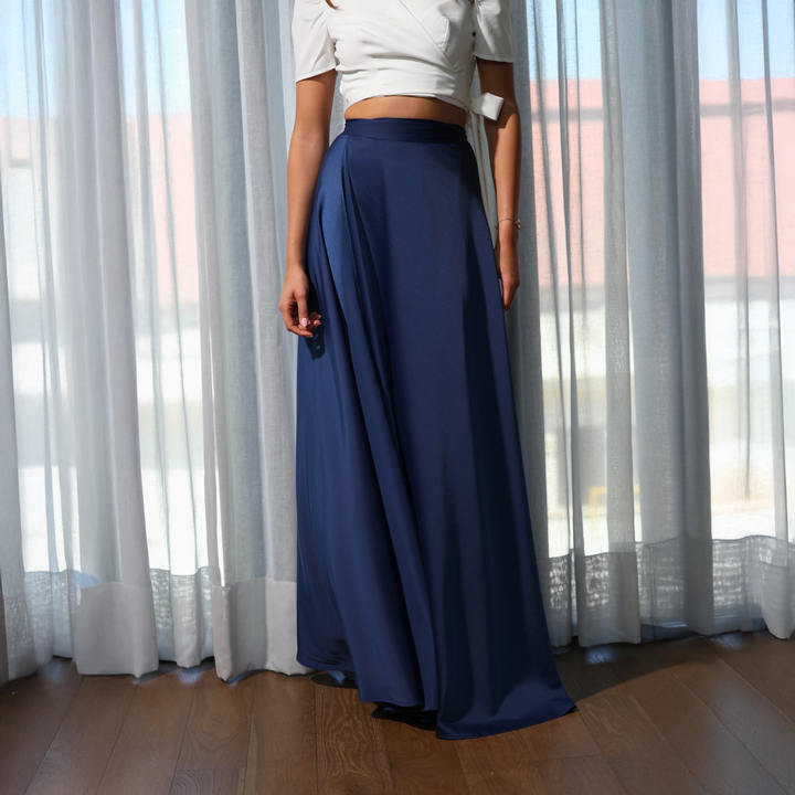Emma Clara - Falda Satín Envolvente Javi Azul Marino