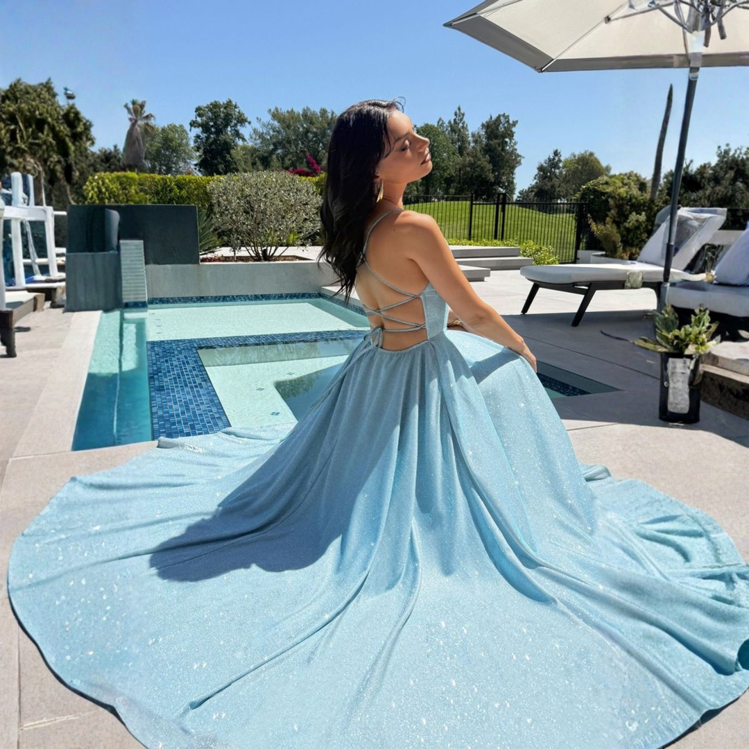 Emma Clara - Vestido de Fiesta Escote en V Beatriz Celeste