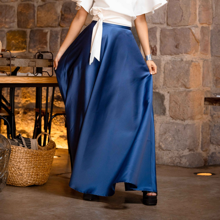 Emma Clara - Maxi Falda Azul Marino