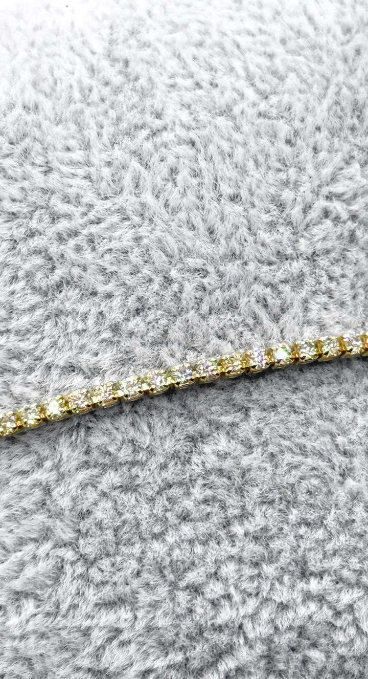Emma Clara - Brazalete Ajustable En fantasía Strass Dorado
