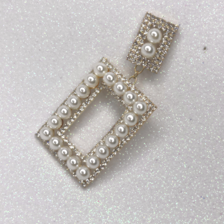 Emma Clara - Aros de Fiesta Rectangular diseño Perlas Dorado