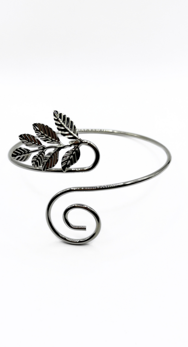 EMMA CLARA - ESCLAVA DISEÑO HOJA EN FANTASÍA PLATA