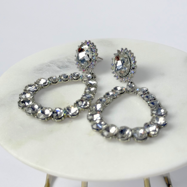 Emma Clara - Aros De Fiesta Diseño Lágrima Plateado