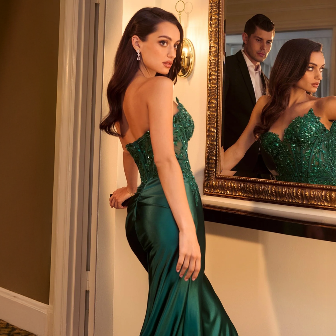 Emma Clara - Vestido de Gala Strapless Satín Anto Verde Esmeralda