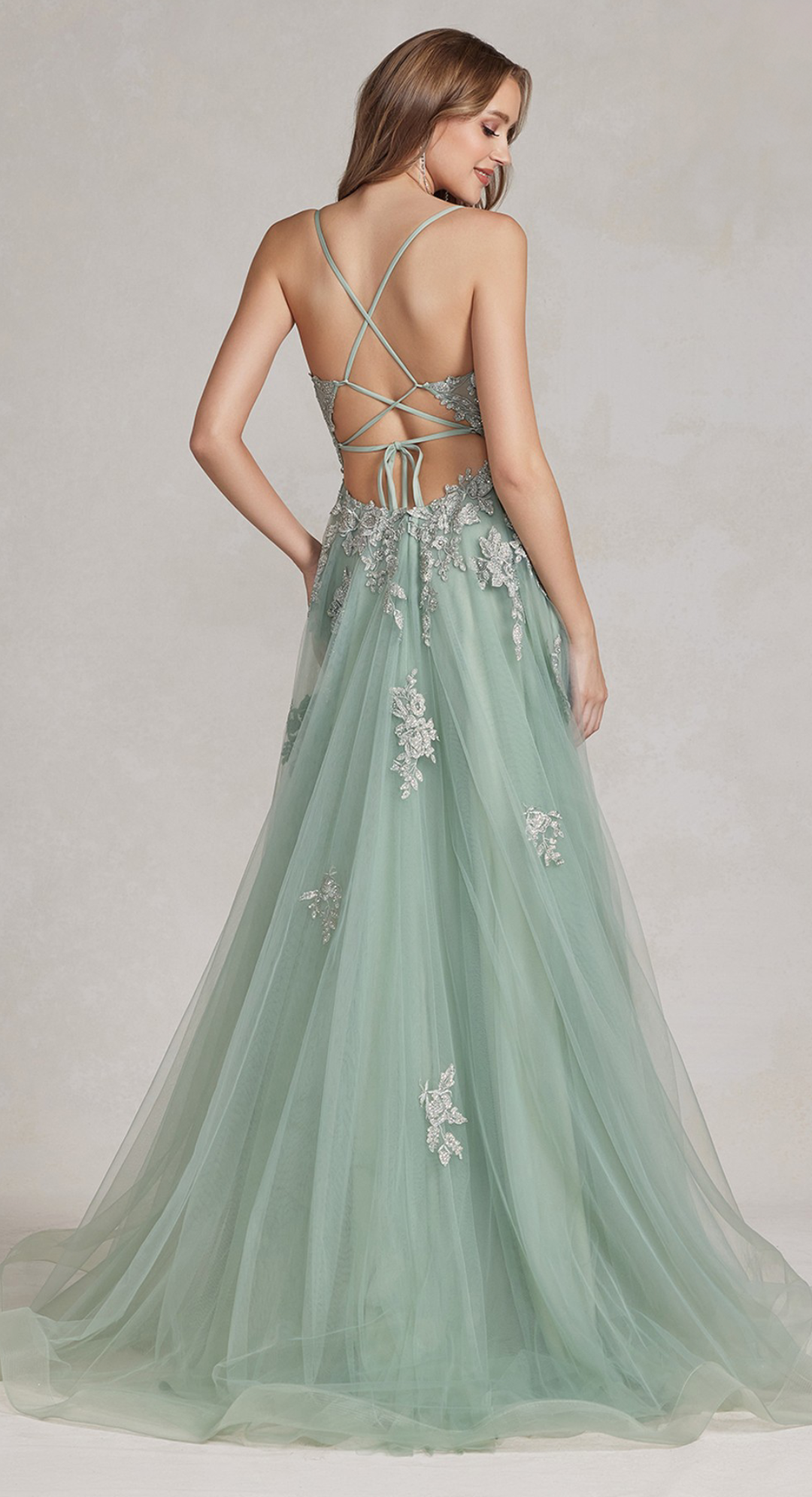 Emma Clara - Vestido Princesa Rebecca II Verde Sage