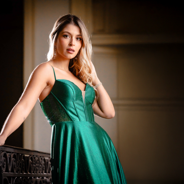 Emma Clara - Vestido de Fiesta Brillante Lisa Verde Esmeralda