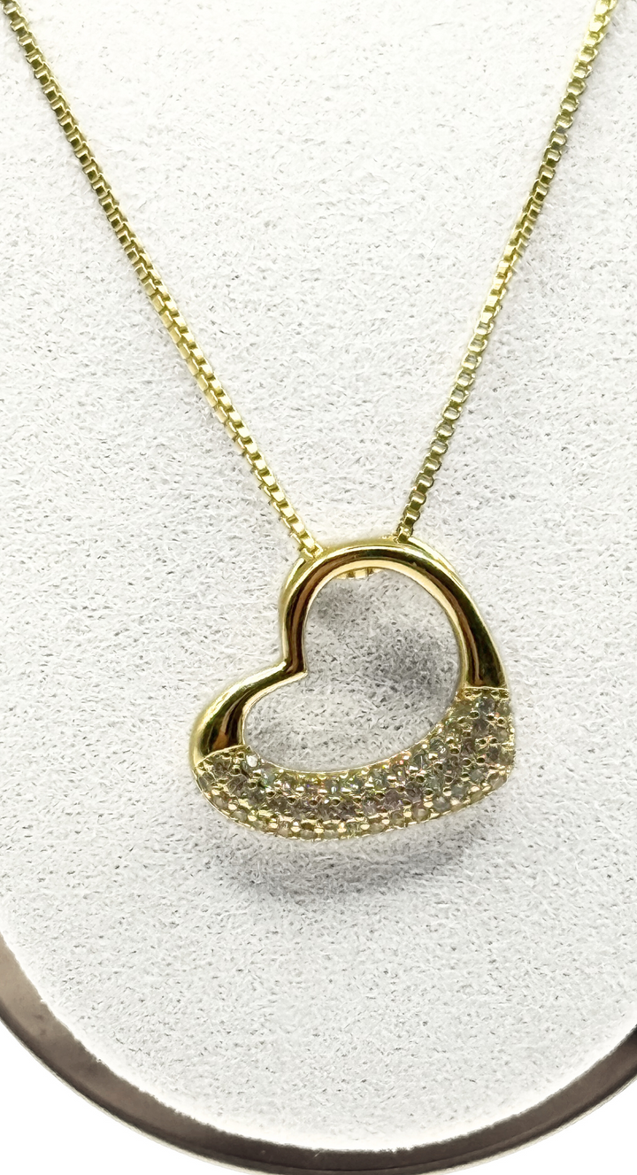 Emma Clara - Collar Enchapado en Oro Dije Corazón