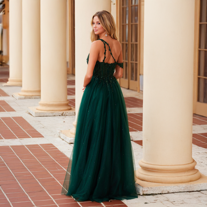 Emma Clara - Vestido de Princesa Con Pedrería Emilia Verde Esmeralda