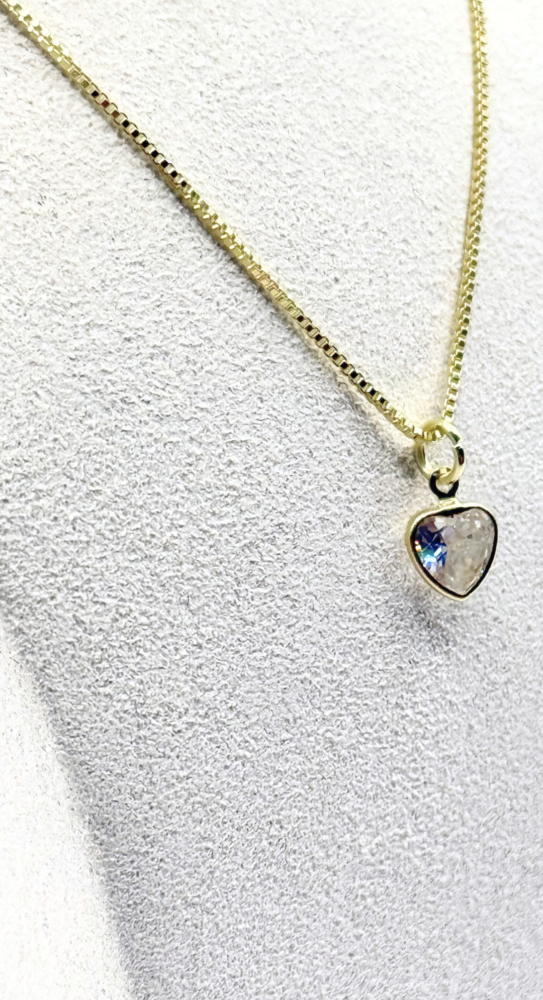Emma Clara - Collar Dije Cristal Corazón Enchapado en Oro