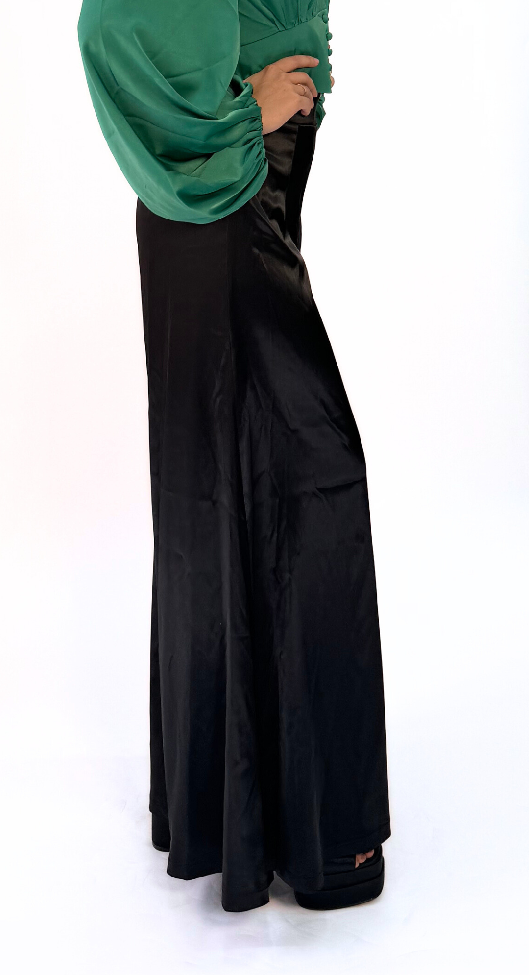 EMMA CLARA - PANTALÓN PALAZZO SATÍN NEGRO