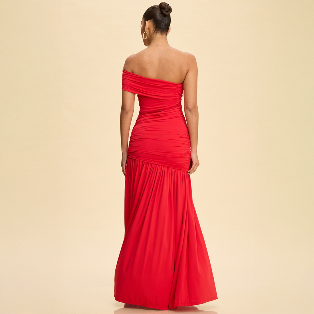 Emma Clara - Vestido largo rojo con escote off shoulder Mika