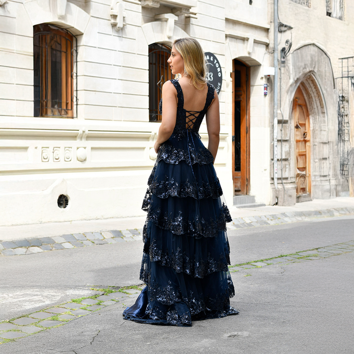 Emma Clara - Vestido De Fiesta A Capas y Lentejuelas Blanca Azul Marino