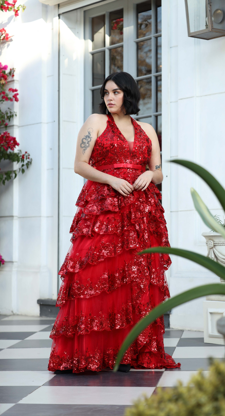 Emma Clara - Vestido Tipo A en Capas Aurora Rojo