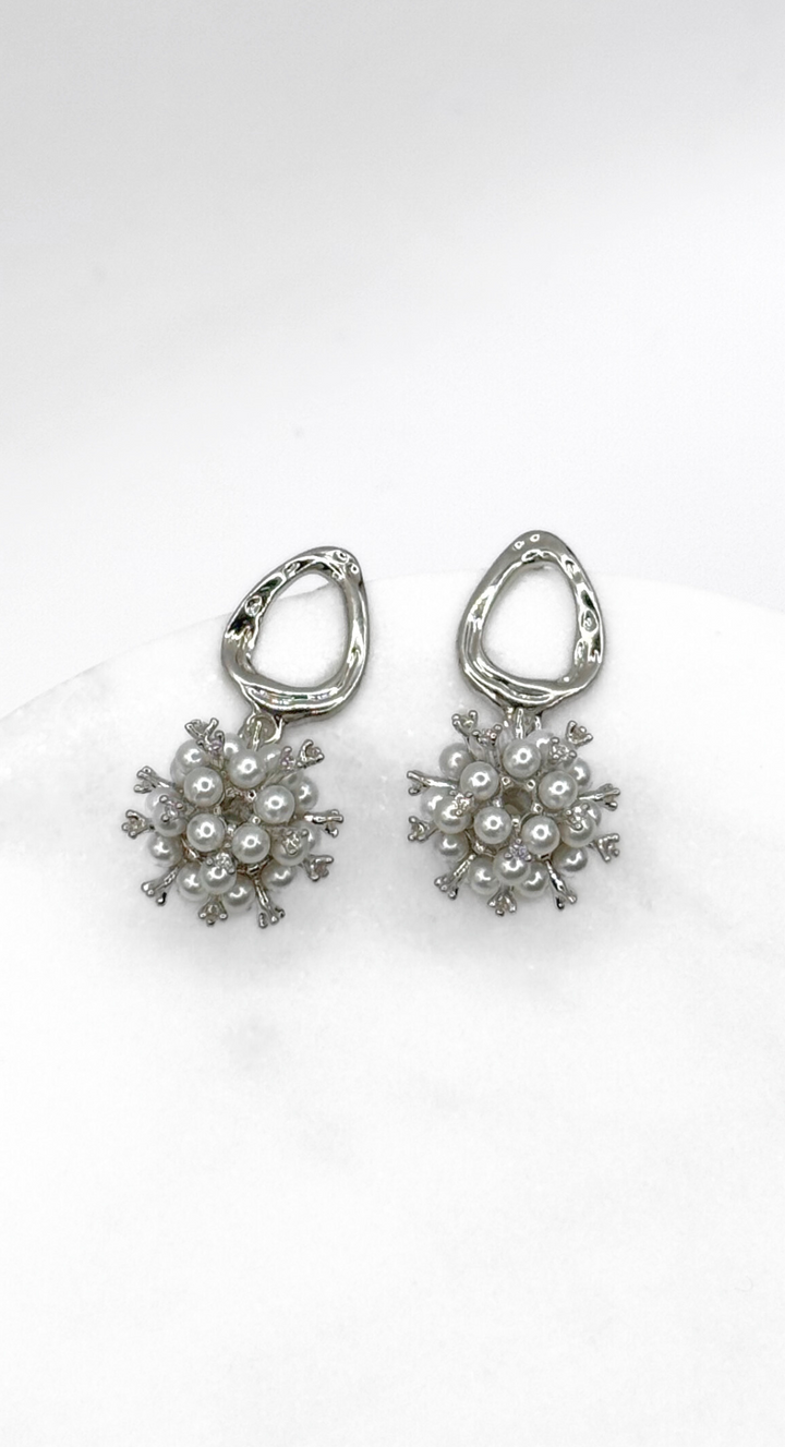 EMMA CLARA - AROS COLGANTES DISEÑO PERLITAS EN FANTASÍA PLATA