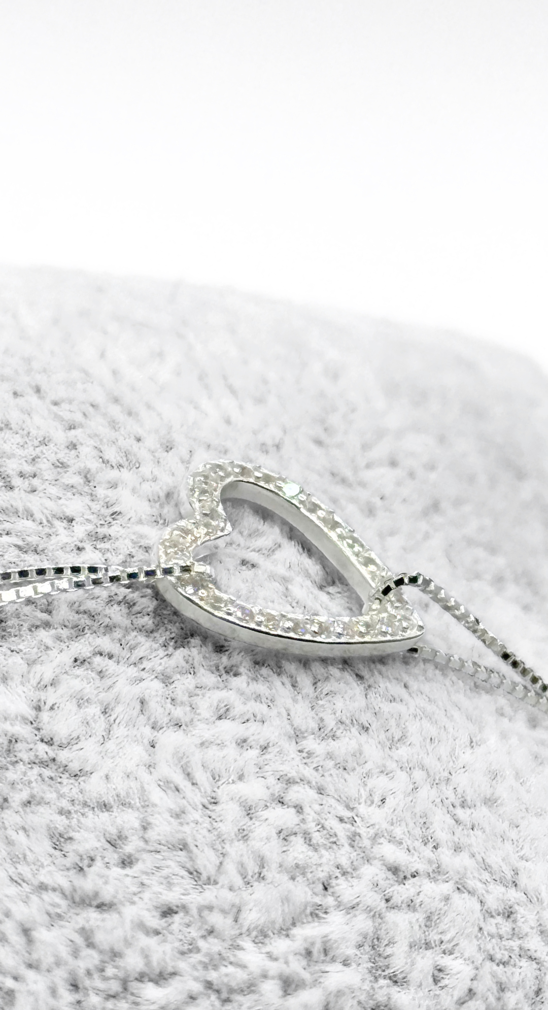 EMMA CLARA - PULSERA FINA CORAZÓN CIRCONES ENCHAPADO PLATA 925