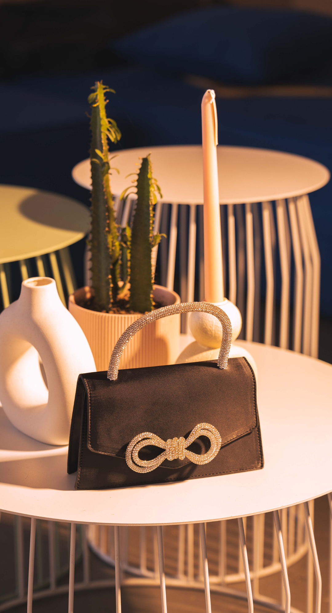 EMMA CLARA - CARTERA DE FIESTA ELEGANTE LAZO STRASS NEGRA