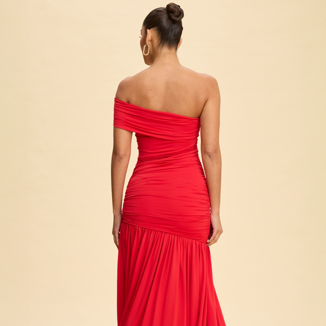 Emma Clara - Vestido largo rojo con escote off shoulder Mika