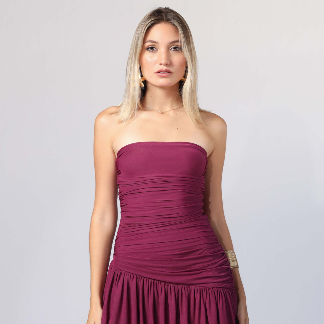Emma Clara - Vestido de Fiesta Strapless Asimétrico Giuli Magenta