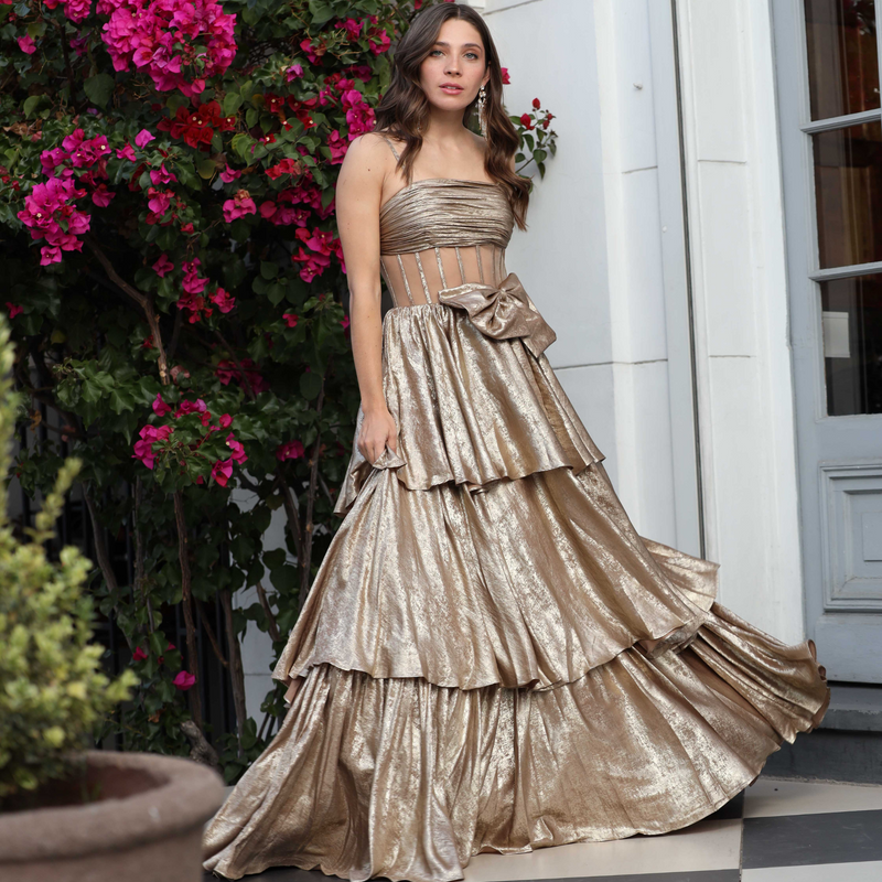 Emma Clara - Vestido De Fiesta A Capas y Corset Maya Dorado