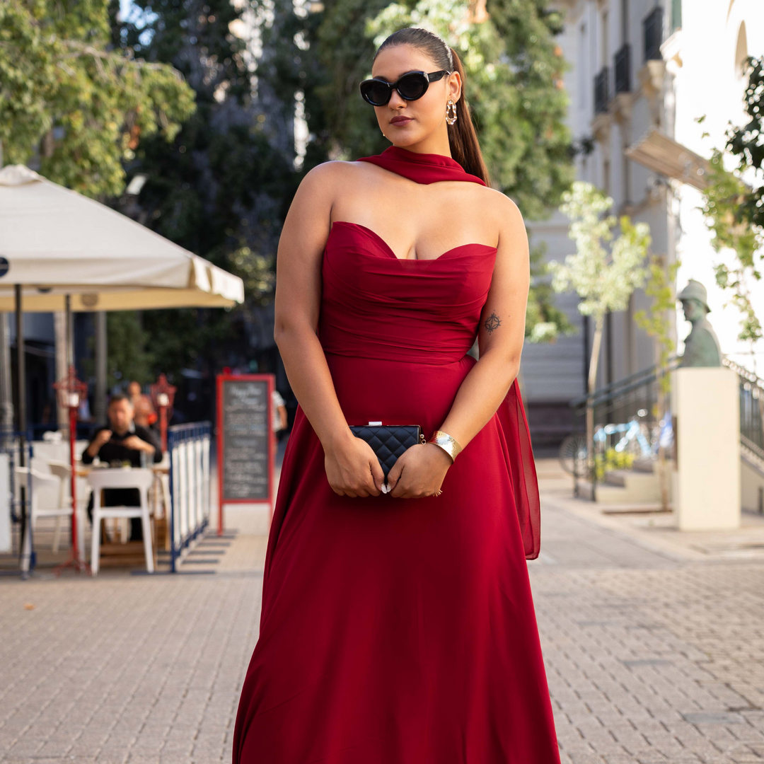 Emma Clara - Vestido Largo Gasa Escote Strapless Pauli Borgoña