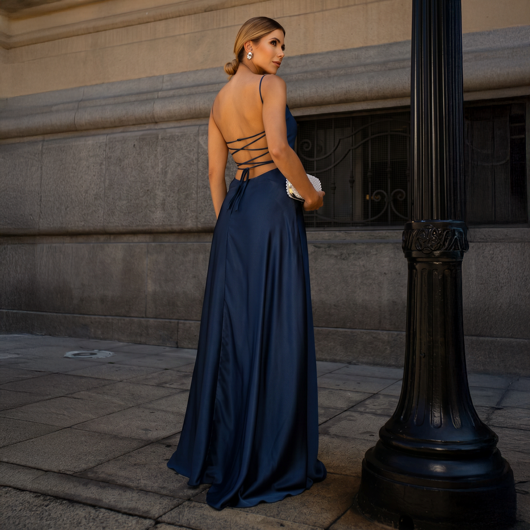 Emma Clara - Vestido largo satin azul marino con espalda corset Marietta
