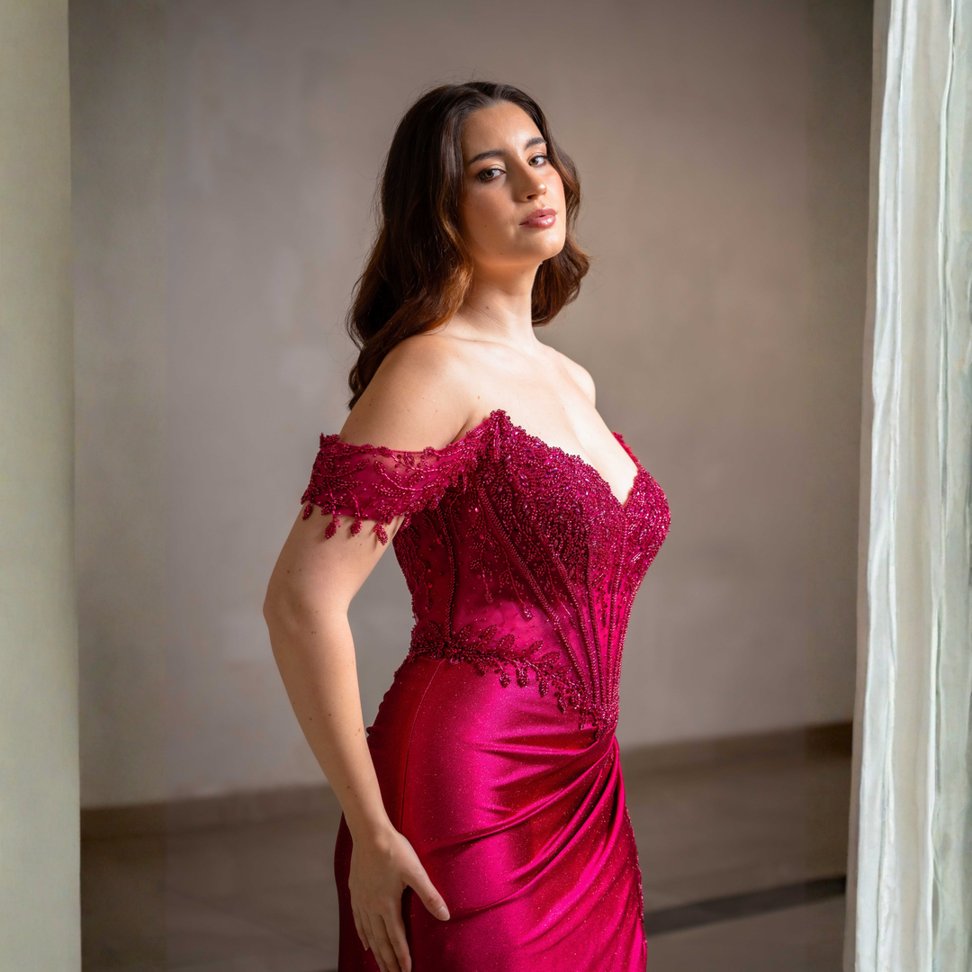 Emma Clara - Vestido de fiesta corset encaje y manga bardot Karol
