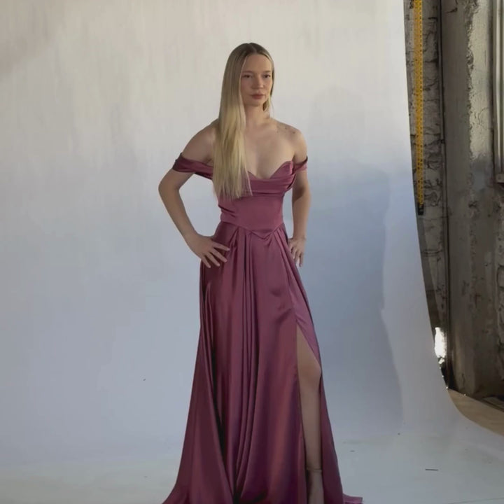 Emma Clara - Vestido de Fiesta Satín Escote Bardot Pili Mauve Rose