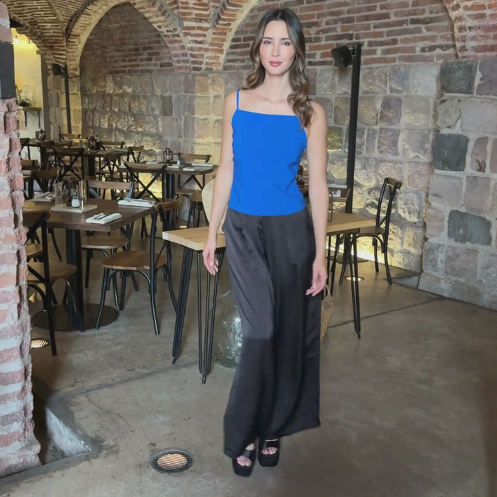 Emma Clara - Top con Tirantes Delgados Greta Azul Royal