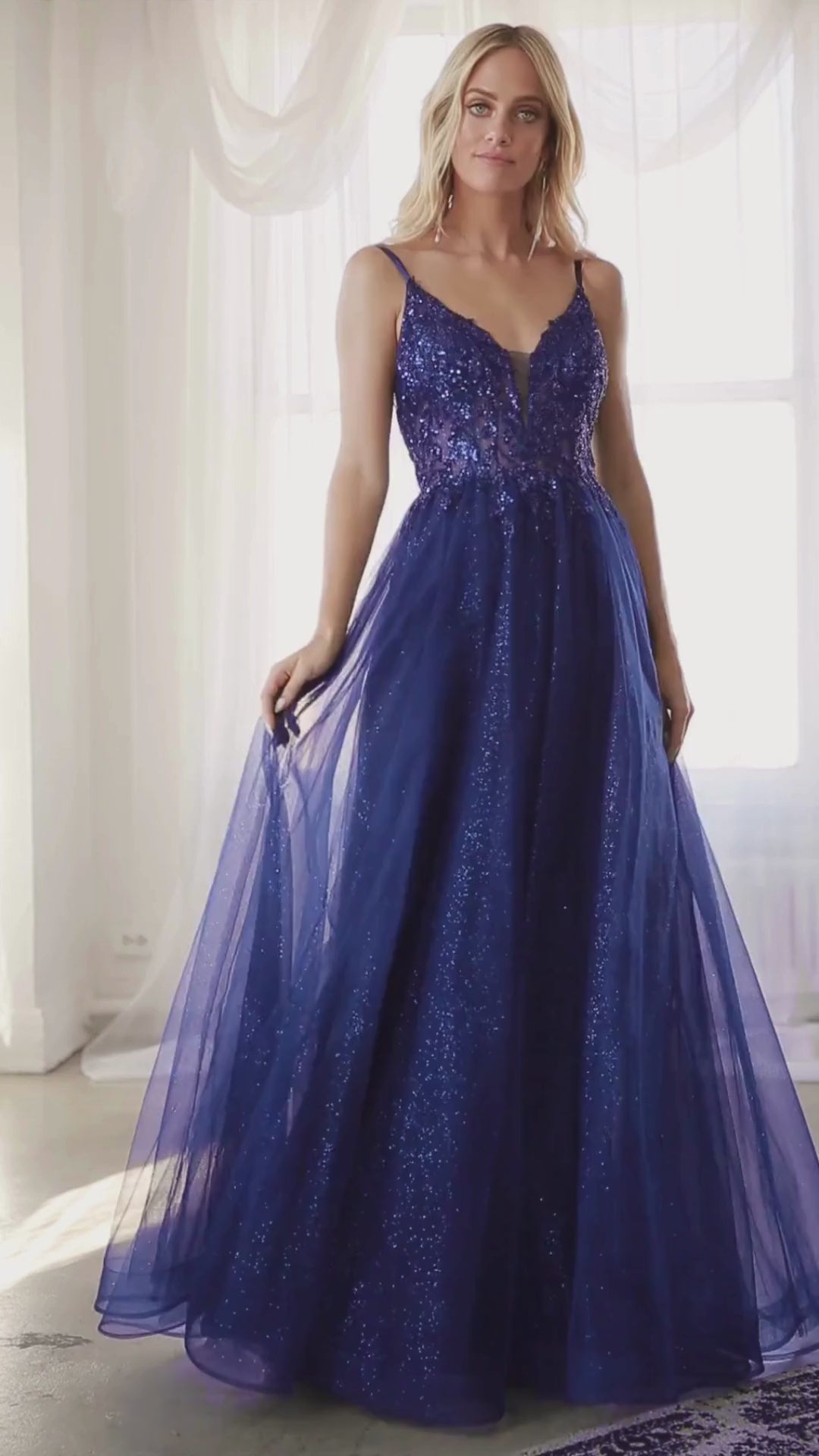 Emma Clara - Vestido estilo princesa evasé de Tul Olga Azul Navy