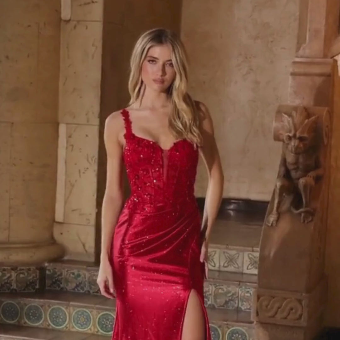 Emma Clara - Vestido de Fiesta Ajustado Con Corset Aitana Rojo