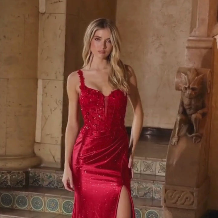 Emma Clara - Vestido de Fiesta Ajustado Con Corset Aitana Rojo