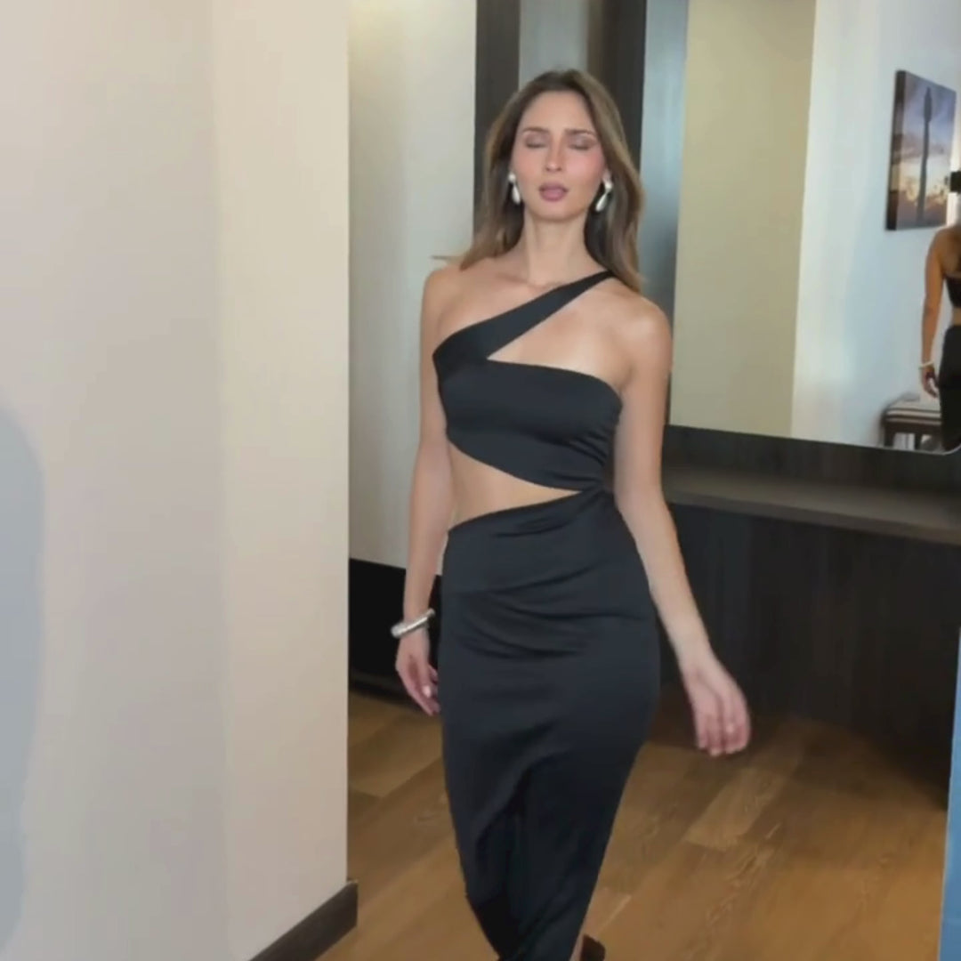 Emma Clara - Vestido de Fiesta Escote Asimétrico Margareth Negro