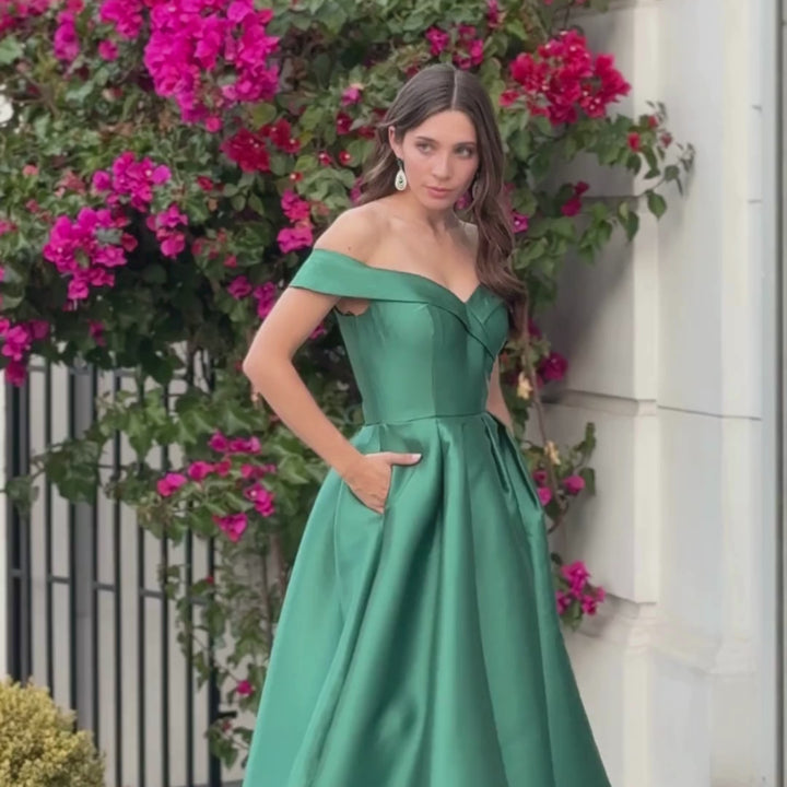 Emma Clara - Vestido Estilo Princesa Simona Verde Esmeralda
